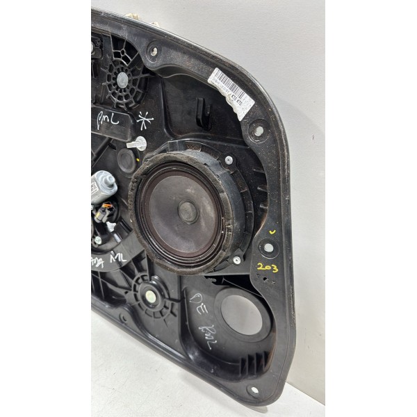 Máquina De Vidro Dianteira Esquerda Hyundai I30  2013/2017