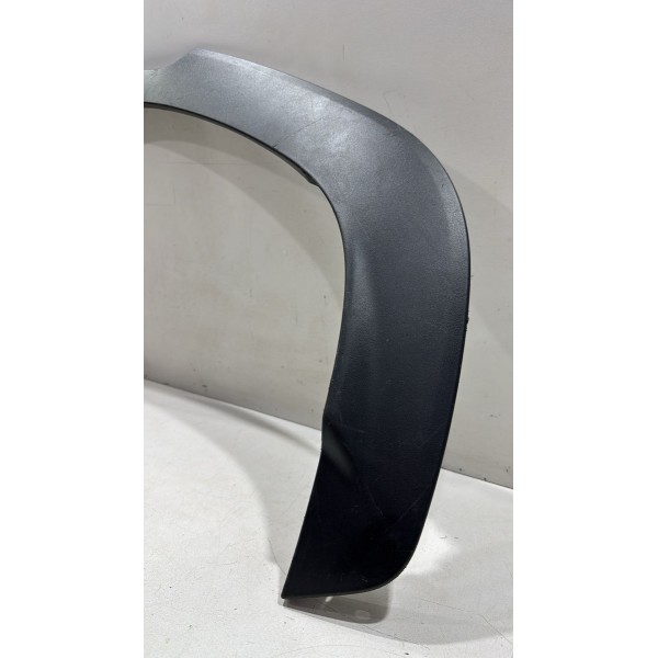Aplique Paralama Traseiro Esquerdo Corolla Cross 2020 2021..