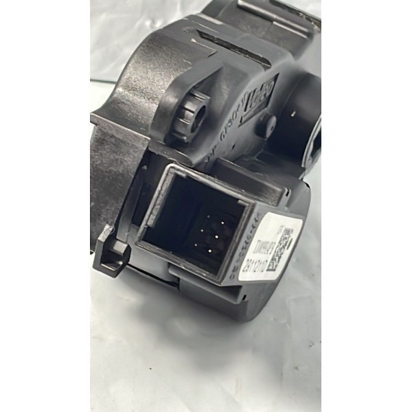 Motor Atuador Caixa Evaporadora Tracker Onix Turbo 2020 Á 23