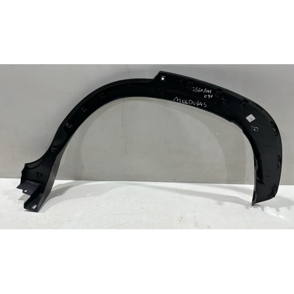 Aplique Paralama Traseir Direito Corolla Cross 2020 21 22 23