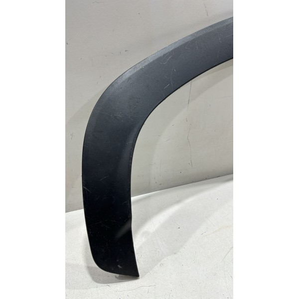 Aplique Paralama Traseir Direito Corolla Cross 20 21 22 2023