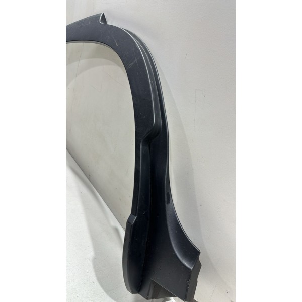 Aplique Paralama Traseir Direito Corolla Cross 20 21 22 2023