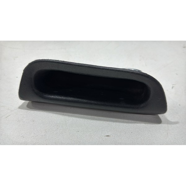 Puxador Porta Esquerda Gm Classic 2000 A 2015 90430991 Usado