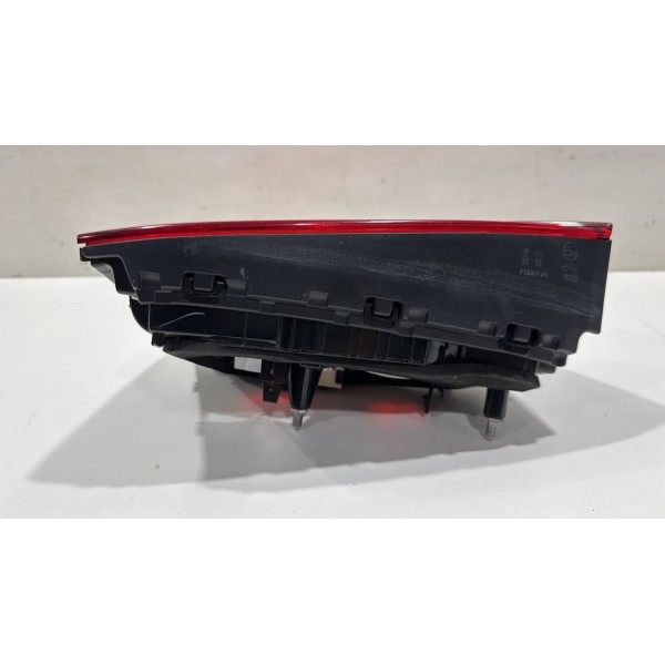 Lanterna Esquerda Tampa Jetta 2016 A 2018 Original 5c6945093