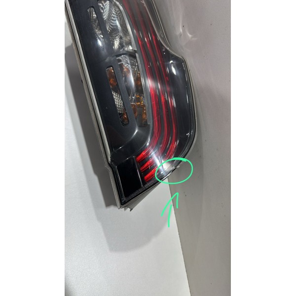 Lanterna Led Traseira Direita Fiat Idea 2011 Á 2016 Detalhe