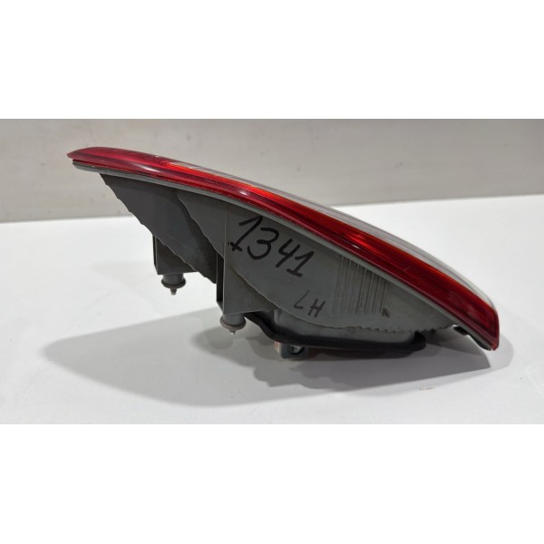 Lanterna Esquerda Tampa Hb20 Hatch 2013 2014 2015 2016 2017 Lanterna Esquerda Tampa Hb20 Hatch 2013 2014 2015 2016 2017