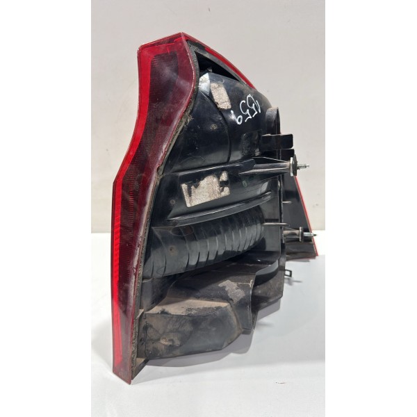 Lanterna Traseira Corsa Sedan G2 2003 A 2011 Seta Rosa Esq