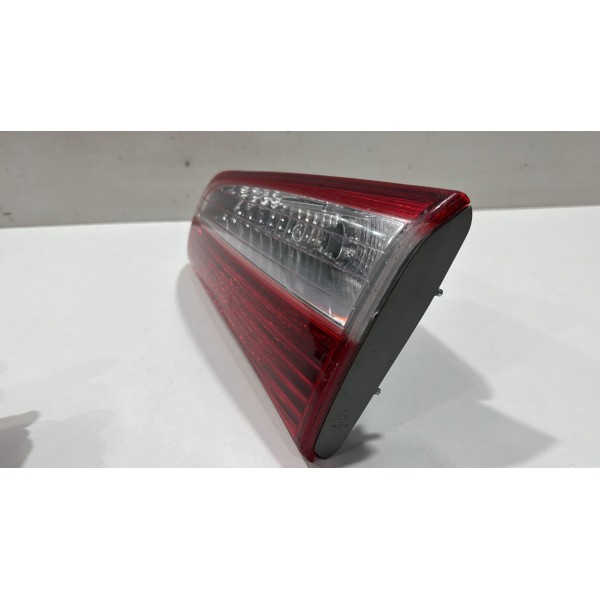 Lanterna Lado Direito Da Tampa Do Hb20 Hatch 2013 A 19 Vermelho Lanterna Lado Direito Da Tampa Do Hb20 Hatch 2013 A 19 Vermelho