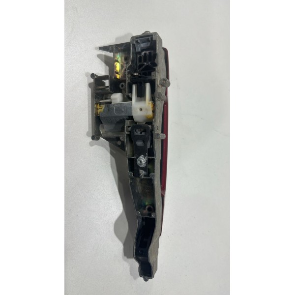 Maçaneta Externa Dianteira Direita Peugeot 308 2014 Original Maçaneta Externa Dianteira Direita Peugeot 308 2014 Original