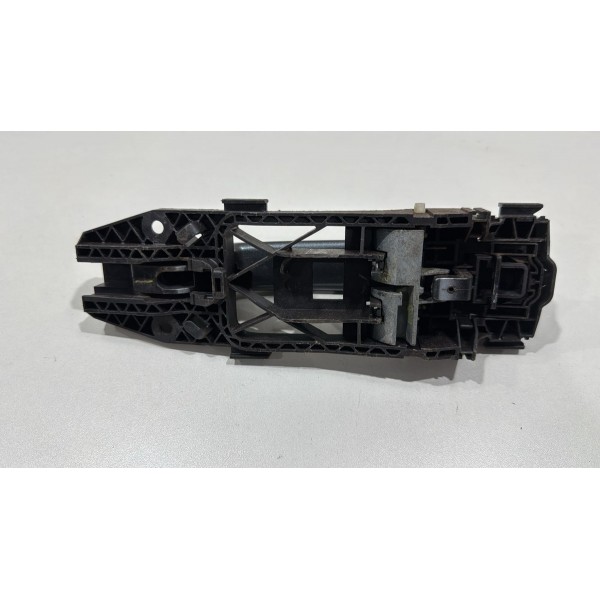 Maçaneta Externa Traseira Esquerda Vw Jetta 2011 Á 16 Usado