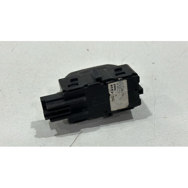 Botao Trava Porta Diantera Direita Ford Fusion 2010 A 2013