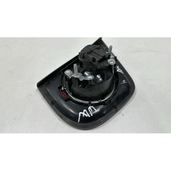 Lanterna Tampa Traseira Direita Vw Golf 2008 2009 2010 Á2014 Direito/passageiro Vermelho