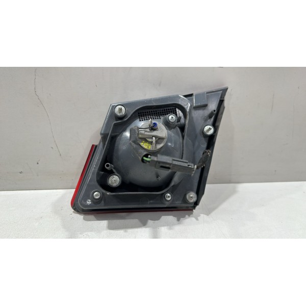 Lanterna Esquerda Tampa Traseira Gm Cruze Sedan 2012 Á 2016 Esquerdo Vermelho