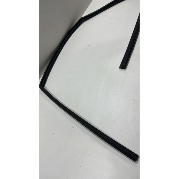 Borracha Canaleta Vidro Dianteira Esquerda Creta 2017 18 19