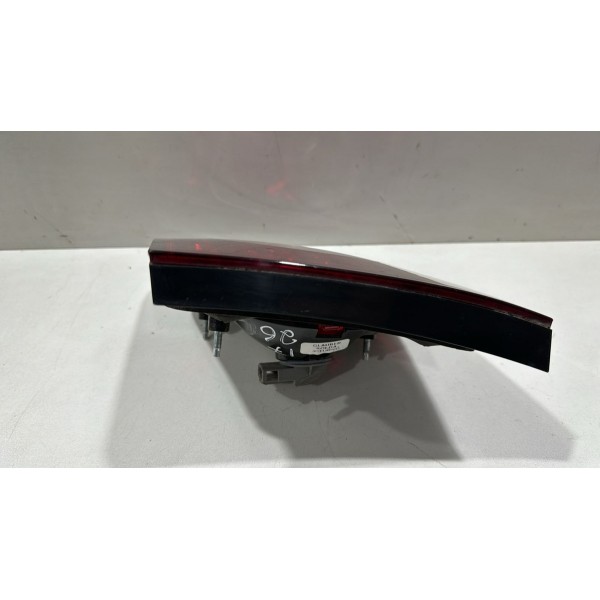 Lanterna Tampa Direita Polo Sedan 2009 Á 2012 Original