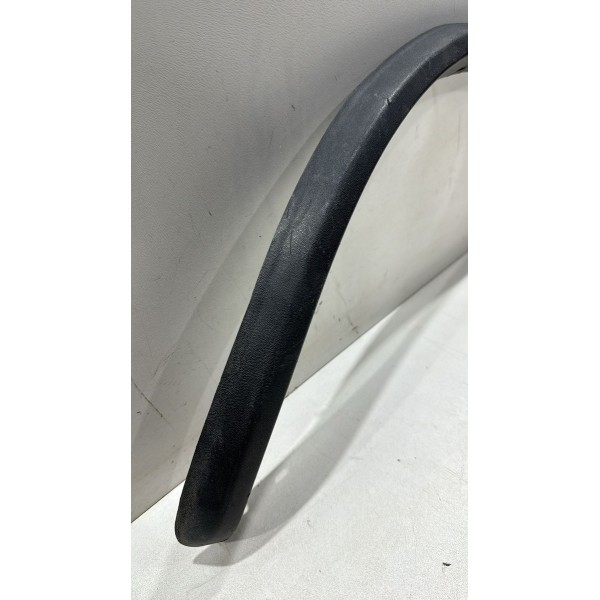 Moldura Paralama Dianteiro Direito Ford Escosport 2003/2012
