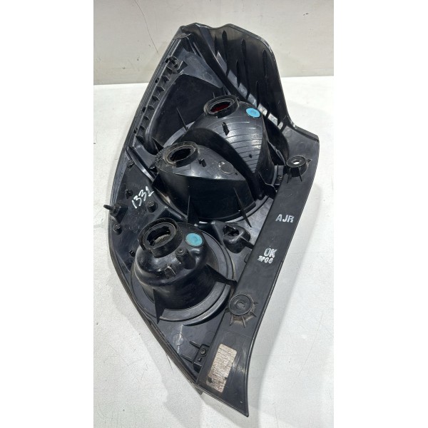 Lanterna Traseira Direita Gm Sonic Lt Hatch 2011 12 13 2014