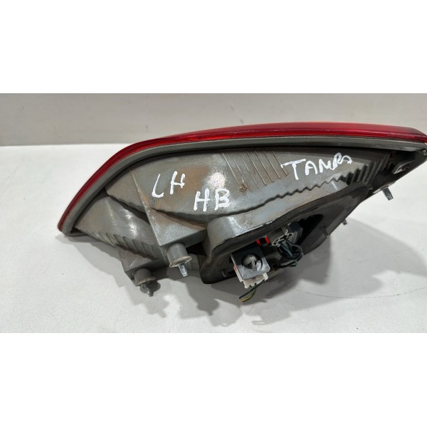 Lanterna Esquerda Tampa Hyundai Hb20 Hatch 2012 À 2015 Orig Esquerdo Vermelha Lanterna Esquerda Tampa Hyundai Hb20 Hatch 2012 À 2015 Orig Esquerdo Vermelha