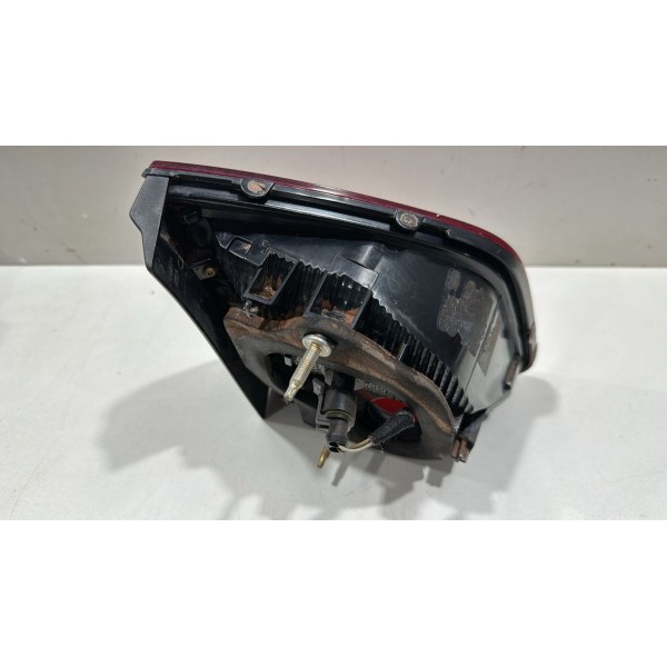 Lanterna Tampa Direita Fume Spacefox 2011 2012 2014 Original