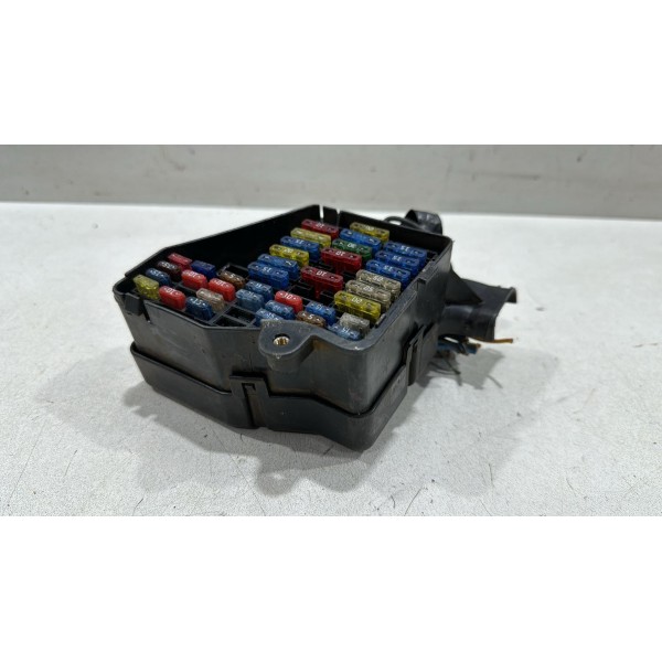 Caixa De Fusíveis Volkswagen 8d1941824 Golf Passat New Beatl Caixa De Fusíveis Volkswagen 8d1941824 Golf Passat New Beatl