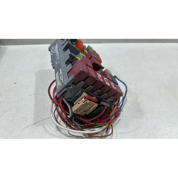 Caixa Fusivel Toro Compass Renegade 51882145 / 521685130