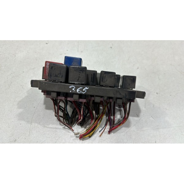 Porta Relé Volkswagen Fox Com Relés 6q0972595a