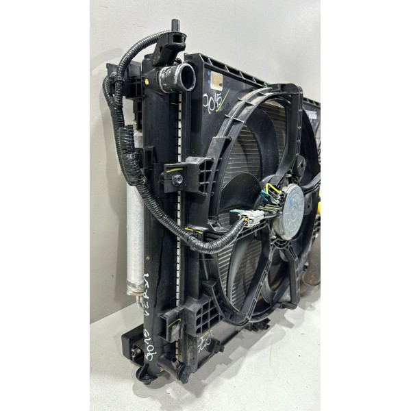 Kit Radiador C/ Condensador Nissan Versa 1.6 16v 2014