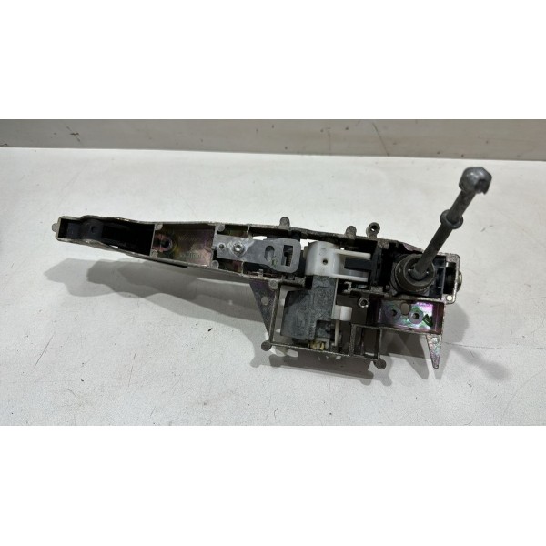 Maçaneta Externa Dianteira Esquerda Peugeot 208 308