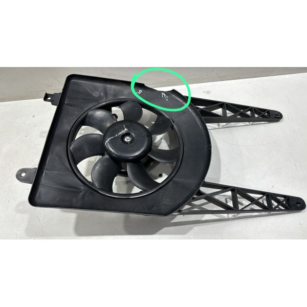 Defletor Com Ventoinha Ford  Fiesta 2002-2012