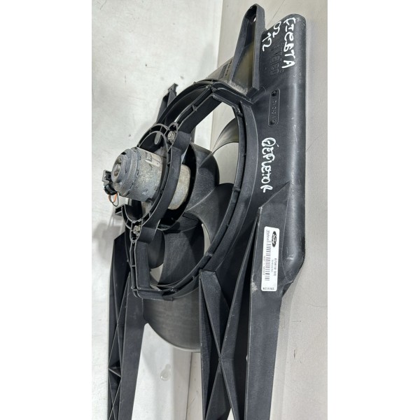 Defletor Com Ventoinha Ford  Fiesta 2002-2012