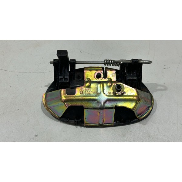 Maçaneta Traseira Esquerda Chevrolet Celta Prisma 2001 A 14
