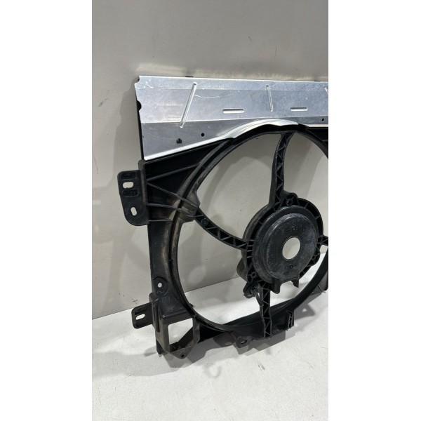 Defletor Da Ventoinha Citroen C3 Aircross M143208 Usado