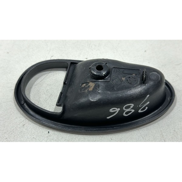 Moldura Maçaneta Interna Direita Fiat Palio 2001/07 Usado