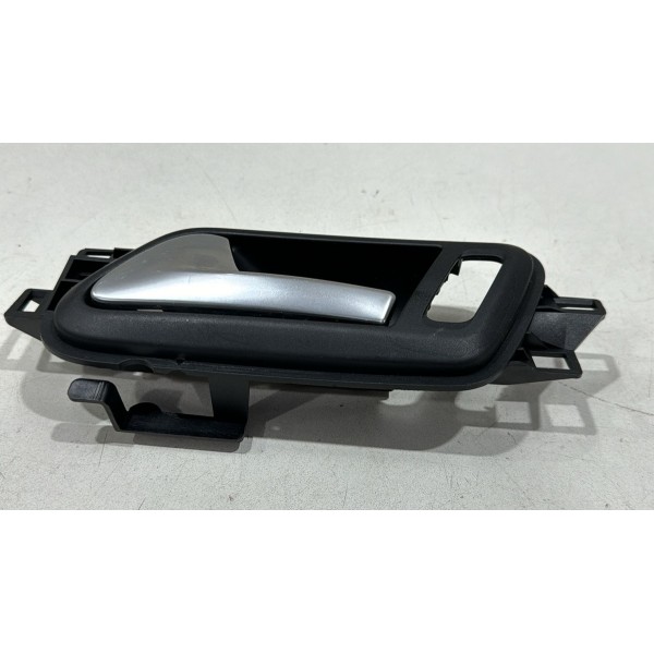 Maçaneta Puxador Interno Esquerdo Amarok 2011 À 2020 Traseira Maçaneta Puxador Interno Esquerdo Amarok 2011 À 2020 Traseira