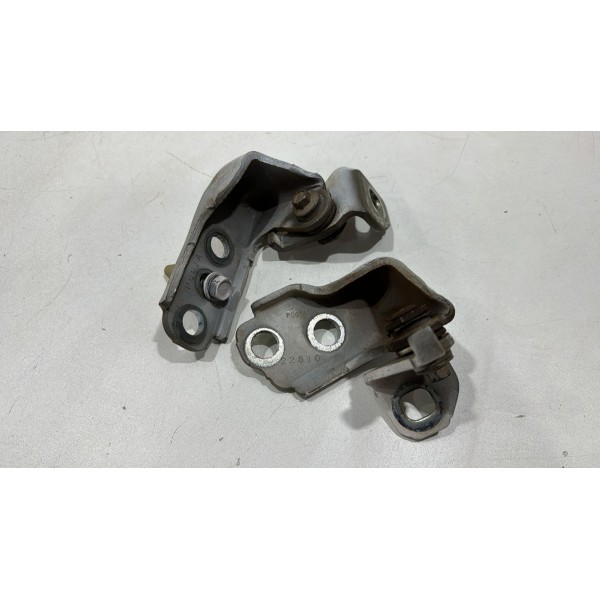 Dobradiça Porta Dianteira Direita Ford Fusion 2013 A 2016