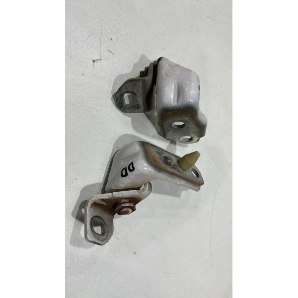 Dobradiça Porta Dianteira Direita Ford Fusion 2013 A 2016