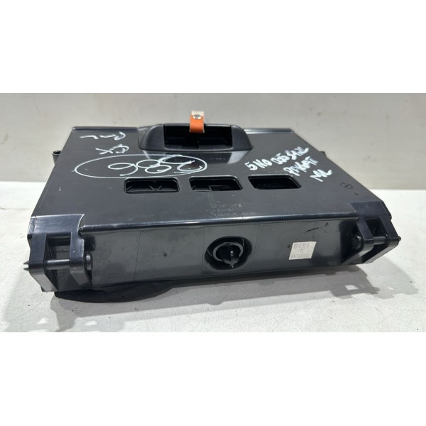 Porta Treco Entrada Mídia Vw Tiguan 5n0035342c Usado