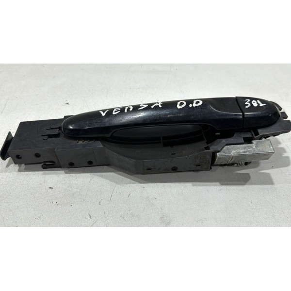 Maçaneta Externa Dianteira Direita Nissan Versa 2014 2015