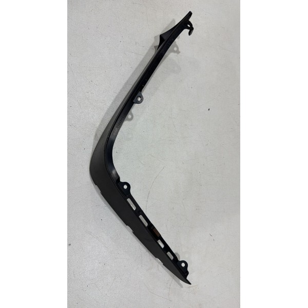 Moldura Direita Aplique Tampa Traseira Prius 7681547010