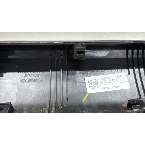 Spoiler Lateral Direito Hyundai Creta 2022 A 2024 C/detalhe