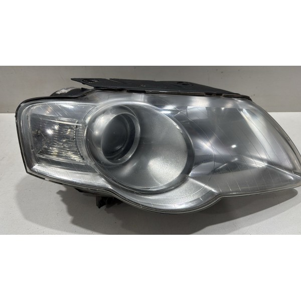 Farol Direito Carona Vw Passat 2006 A 2010 3c0941006