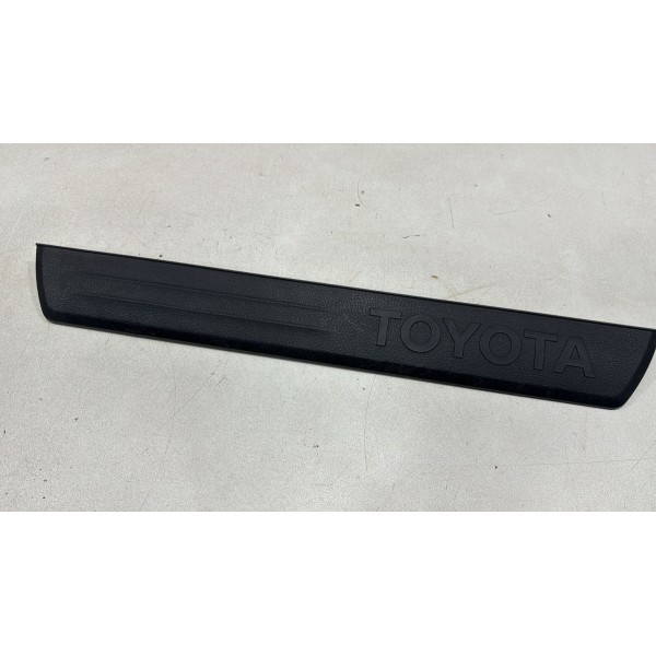 Pisante Porta Dianteira Esquerda Toyota Hilux 2017 2018 2019