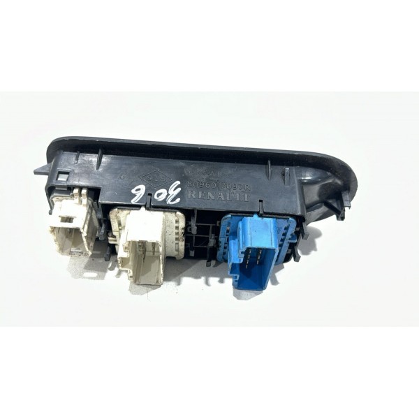 Comando Vidro Elétrico Dianteiro Esquerdo Duster 2012 A 2016 Comando Vidro Elétrico Dianteiro Esquerdo Duster 2012 A 2016