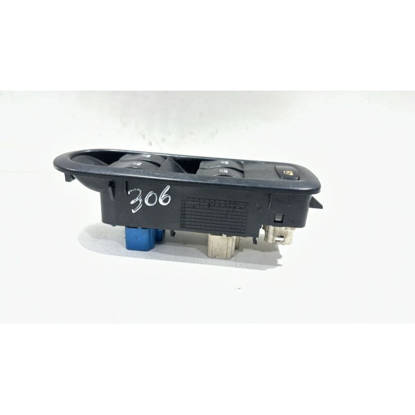 Comando Vidro Elétrico Dianteiro Esquerdo Duster 2012 A 2016 Comando Vidro Elétrico Dianteiro Esquerdo Duster 2012 A 2016