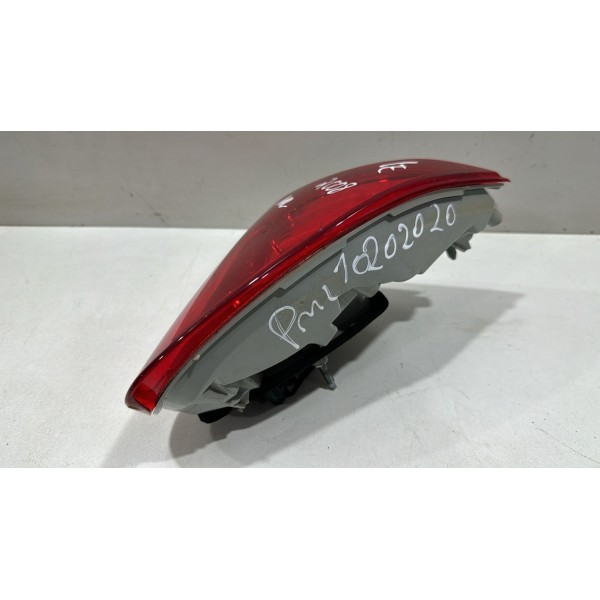 Lanterna Esquerda Tampa Peugeot 2008 Usado Original 2016/21