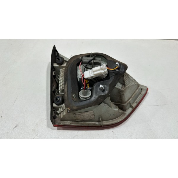 Lanterna Traseira Lado Direito Tampa Hyundai Ix35 11-19 Vermelha