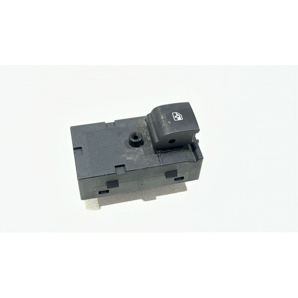 Botão Traseiro Comand Vidro Cobalt Tracker Onix Prisma Cruze