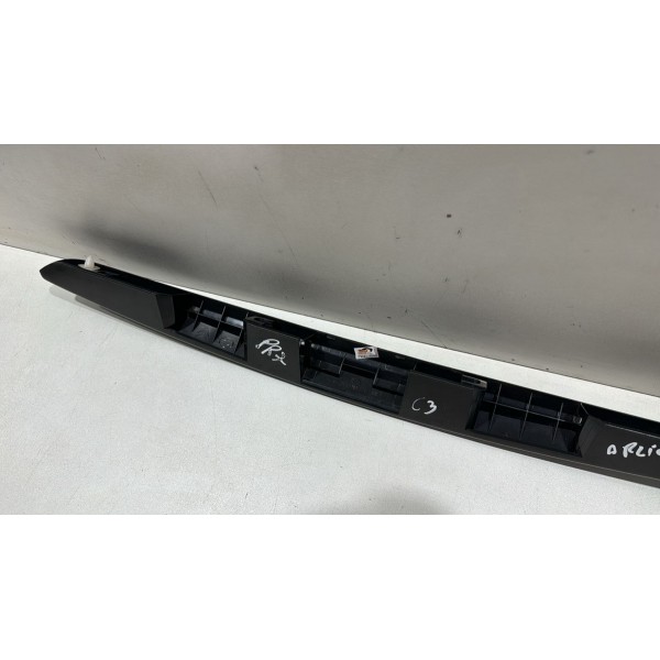Aplique Tampa Traseira Citroen C3 2005 Á 2012 9680701777