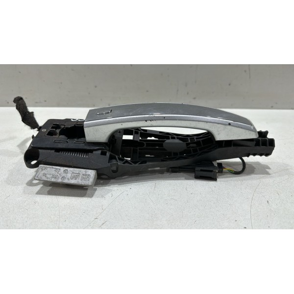Maçaneta Externa Traseira Esquerda Chevrolet Cruze 2012 Á 16