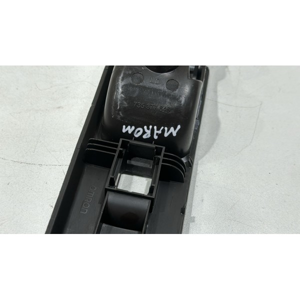 Moldura Maçaneta Porta Dianteira Direita Idea 2010 2011 2012 Moldura Maçaneta Porta Dianteira Direita Idea 2010 2011 2012